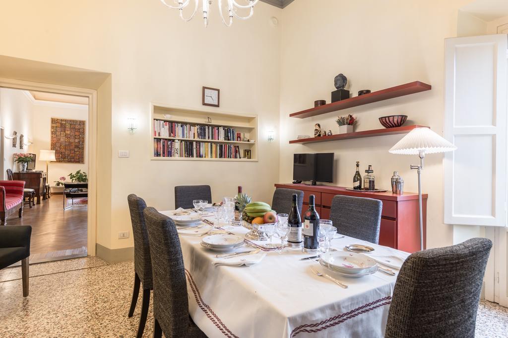 Luxury Petra San Frediano By Mmega Apartman Firenze Kültér fotó